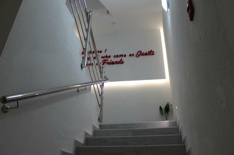 Garni Hotel 11Tica Dm Novi Sad Luaran gambar