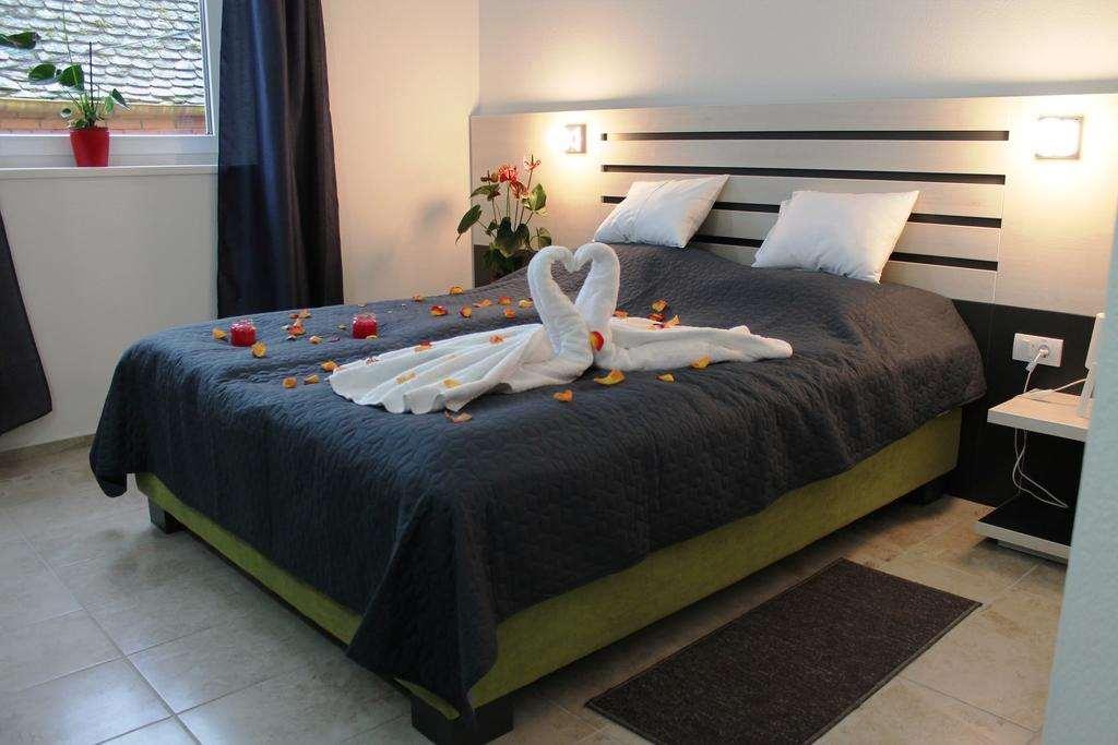 Garni Hotel 11Tica Dm Novi Sad Bilik gambar